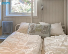 Tüm Ev/Apart Daire 2 Bedroom Lovely Home In Raudeberg (Selje, Norveç)