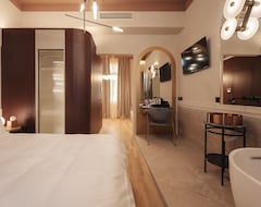 Hotelli Zenith Premium Suites (Thessaloniki, Kreikka)