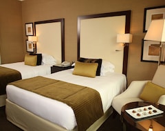 Hotelli Movenpick Grand Albustan Dubai (Dubai, Arabiemiirikunnat)