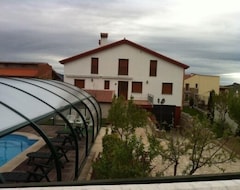 Toàn bộ căn nhà/căn hộ Rural House La Covatilla Refuge I, Ii, Iii And Iv For 4-6 People (La Hoya, Tây Ban Nha)