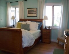 Casa/apartamento entero Bella Vista : Peaceful, Relaxing, And Comfortable, 30 - 60 Day Stays Only (Tiburon, EE. UU.)