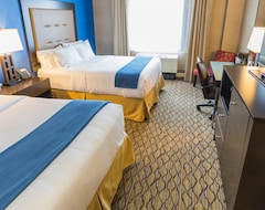 Khách sạn Holiday Inn Express & Suites Thunder Bay (Thunder Bay, Canada)