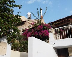 Otel Blue Cottages (Apsiou, Kıbrıs)
