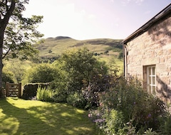 Casa rural 18th Century Scottish Hay Shed - A Cosy Rural Retreat Surrounded By Hills. (Penicuik, Vương quốc Anh)