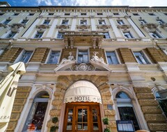 Hotel Continental (Rijeka, Croatia)