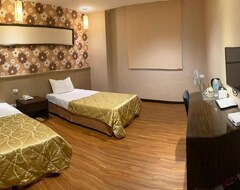 Pansion Home Full Hotel (Jincheng Township, Tajvan)