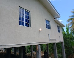 Casa/apartamento entero Impeccable 2-bed House In St Patricks (Grenville, Grenada)