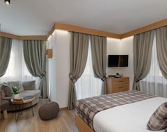 Khách sạn Brunet - The Dolomites Resort (Fiera di Primiero, Ý)