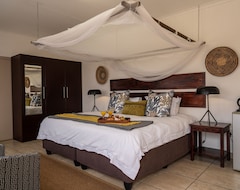 Hotel Tshukudu Game Lodge (Hoedspruit, Sudáfrica)