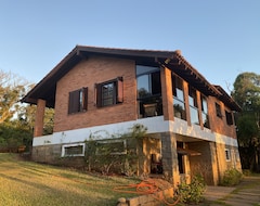 Entire House / Apartment Delightful Country House 40km From Porto Alegre (Glorinha, Brazil)
