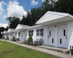 White Birches Motel (Hancock, EE. UU.)