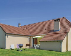 Toàn bộ căn nhà/căn hộ 3 Bedroom Accommodation In Montfaucon (Montfaucon, Pháp)