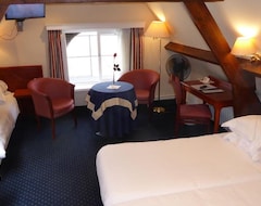 Hotel Anselmus (Bruges, Belgium)