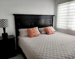 Casa/apartamento entero Fully Equipped House For You!! Welcome!! (San Miguel, El Salvador)