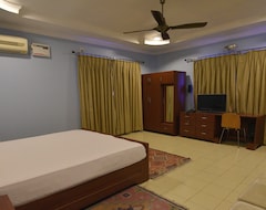Hotel Tanay's Dibrugarh Residency (Dibrugarh, India)