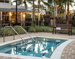 Khách sạn Courtyard by Marriott Miami Airport (Miami, Hoa Kỳ)