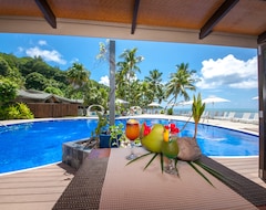 Хотел Coco de Mer Hotel & Black Parrot Suites (Anse Bois de Rose, Сейшели)