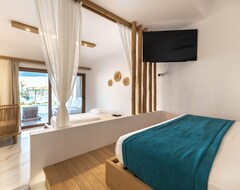 Hotel Alia Luxury Suites And Spa (Charaki, Grecia)