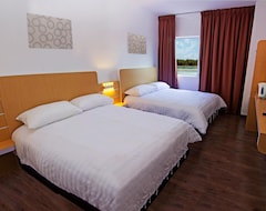 Khách sạn Thanks Hotel (Sungai Bakap, Malaysia)