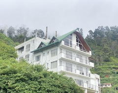 Hotel Queens Mount Glen Heights (Nuwara Eliya, Šri Lanka)