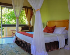 Equator Hotel (Arusha, Tanzanya)