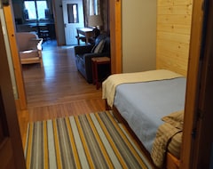 Entire House / Apartment On Crystal Falls Retreat, Swimming, Fishing, ATV (Stark, USA)
