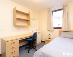 Cijela kuća/apartman ALTIDO Economy 4 and 5 bed flats, close to Old Town and Royal Mile (Edinburgh, Ujedinjeno Kraljevstvo)