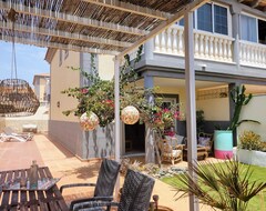 Cijela kuća/apartman Casa Del Mar - Cozy Holiday Home By The Sea (Arenas del Rey, Španjolska)