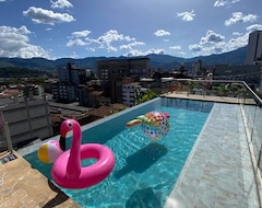 Hotelli Apartahotel Medellin (Medellín, Kolumbia)