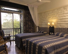 Hotel Taita Hills Safari Resort & Spa (Voi, Kenya)