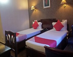 Hotel OYO 22875 Deliza Residency (Thrissur, India)