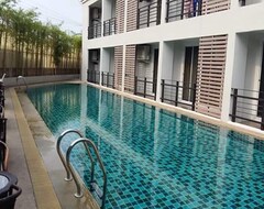 Hotelli Retreat By The Tree Pattaya (Pattaya, Thaimaa)