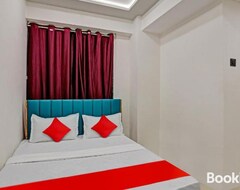 Vr Hotel (Surat, Indien)