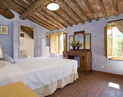 Toàn bộ căn nhà/căn hộ Villa in Bozzano with 5 bedrooms sleeps 10 (Pescaglia, Ý)