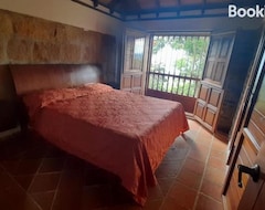 Entire House / Apartment Finca El Fical (Coper, Colombia)