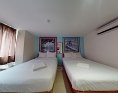 Khách sạn Swing & Pillows - Kl Pekeliling Formerly Known As Swiss Cottage Hotel (Kuala Lumpur, Malaysia)