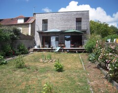 Cijela kuća/apartman Ideally Situated To Discover The Brittany, Forest, Sea Canoeing Fishing The (Quimperlé, Francuska)