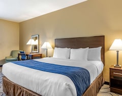 Khách sạn Comfort Inn & Suites Orange County John Wayne Airport (Santa Ana, Hoa Kỳ)