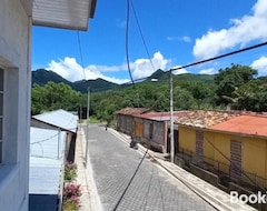 Entire House / Apartment Apartamento Roma (Somoto, Nicaragua)
