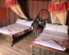 Khách sạn Safari Desert Camp (Bidiya, Oman)