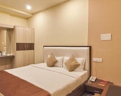 Khách sạn Hotel Kinara Grand Shamshabad (Hyderabad, Ấn Độ)