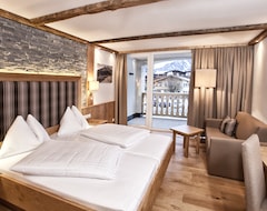 Hotel Heigenhauser (Waidring, Austria)