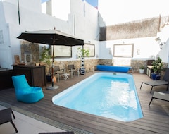 Khách sạn Luxury Guest House Opus One (Faro, Bồ Đào Nha)