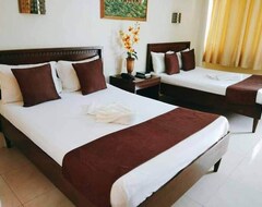 Khách sạn Hotel Splash Suites (Los Baños, Philippines)