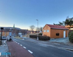 Hele huset/lejligheden Mercury House, Cathedral View ! Free Parking ! (Trondheim, Norge)