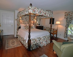 Khách sạn The Inn At Monticello (Charlottesville, Hoa Kỳ)