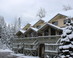 Hotel Thunder Ridge Chalets Home (Fernie, Canada)