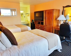 Khách sạn Castle Inn & Suites (Lawton, Hoa Kỳ)