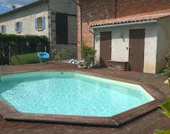 Hotel Bed And Breakfast In The Heart Of The Tarn Between Castres And Albi (Vénès, Frankrig)