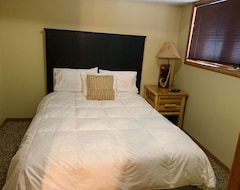 Casa/apartamento entero Ski & Golf, Nice Home At Nubs Nob, 5 Minutes From Boyne Highlands. Sleeps 8. (Harbor Springs, EE. UU.)
